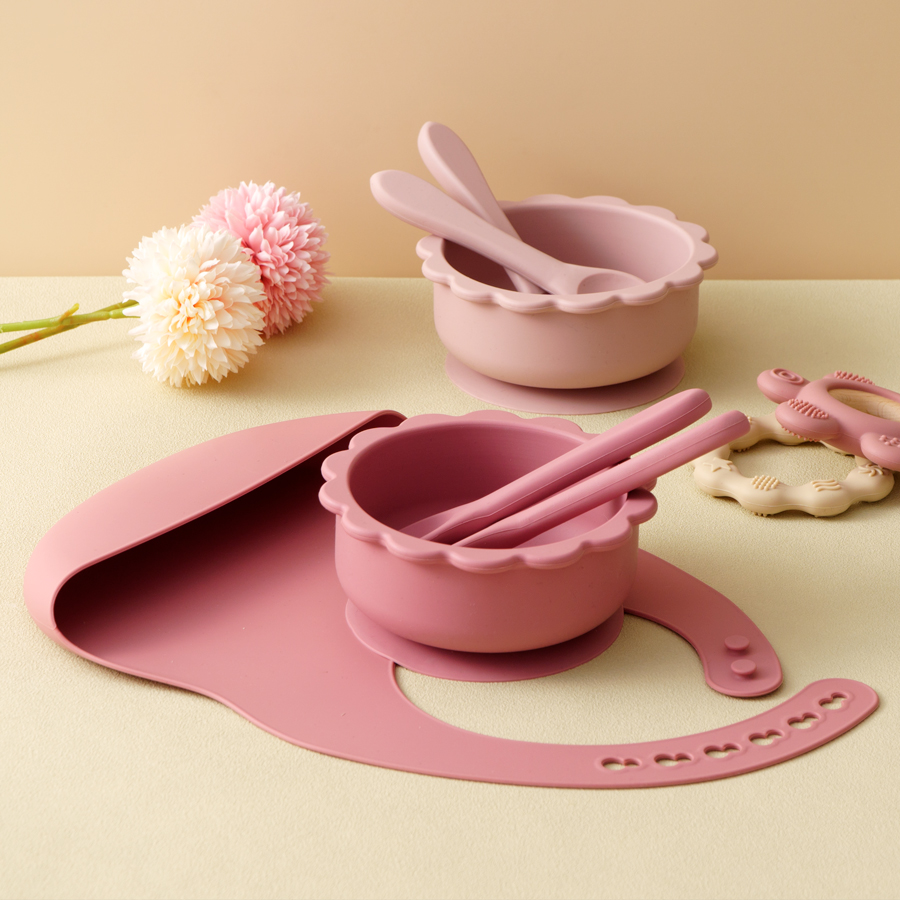 赤ちゃん用シリコン食器セット,スプーン,フォーク,防水,よだ - Waterproof Baby Bibs Silicone のレビューと価格