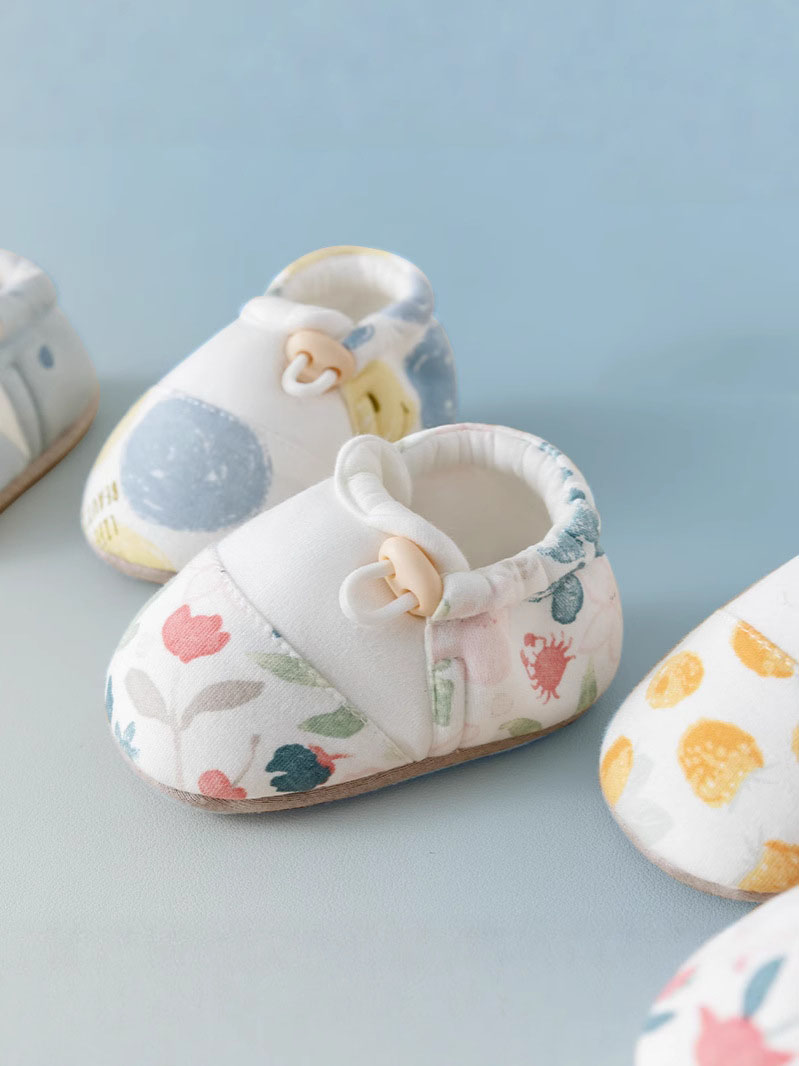 子供用ウォーキングシューズ漫画動物柄新生児ベビーシューズ暖か - Unisex Baby Socks Non Slip のレビューと価格