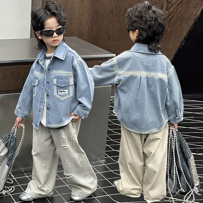 春秋のファッション男の子デニムジャケットフロントポケット幼児 - Baby Clothes のレビューと価格
