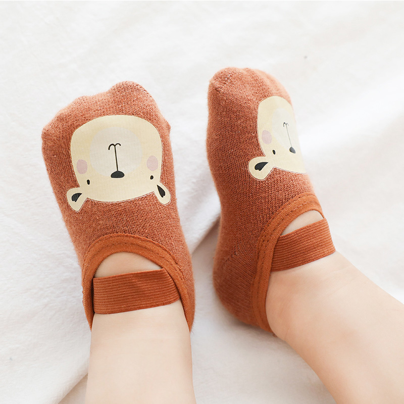 男の子と女の子のための滑り止めコットンソックス,かわいい漫画 - Unisex Baby Socks Non Slip のレビューと価格