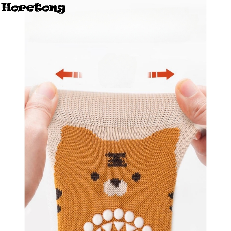 乳幼児用夏用通気性膝パッド+滑り止めソックスセット ソフトコ - Unisex Baby Socks Non Slip のレビューと価格